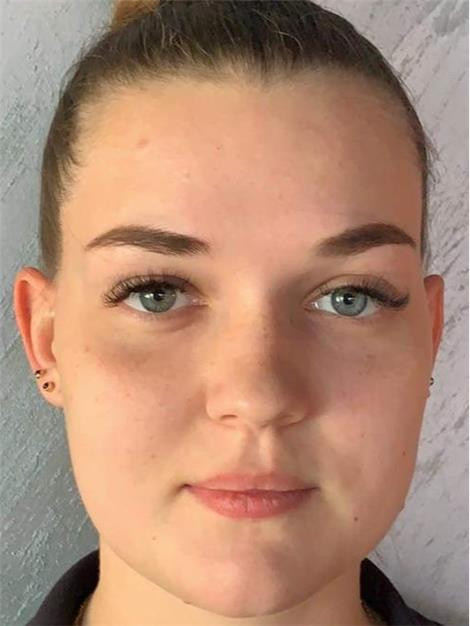 Éva TAMÁSI